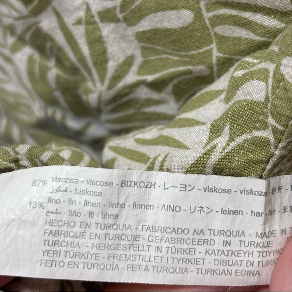Zara kids linen blend tropical Green Leaf Print long Sleeve button down shirt